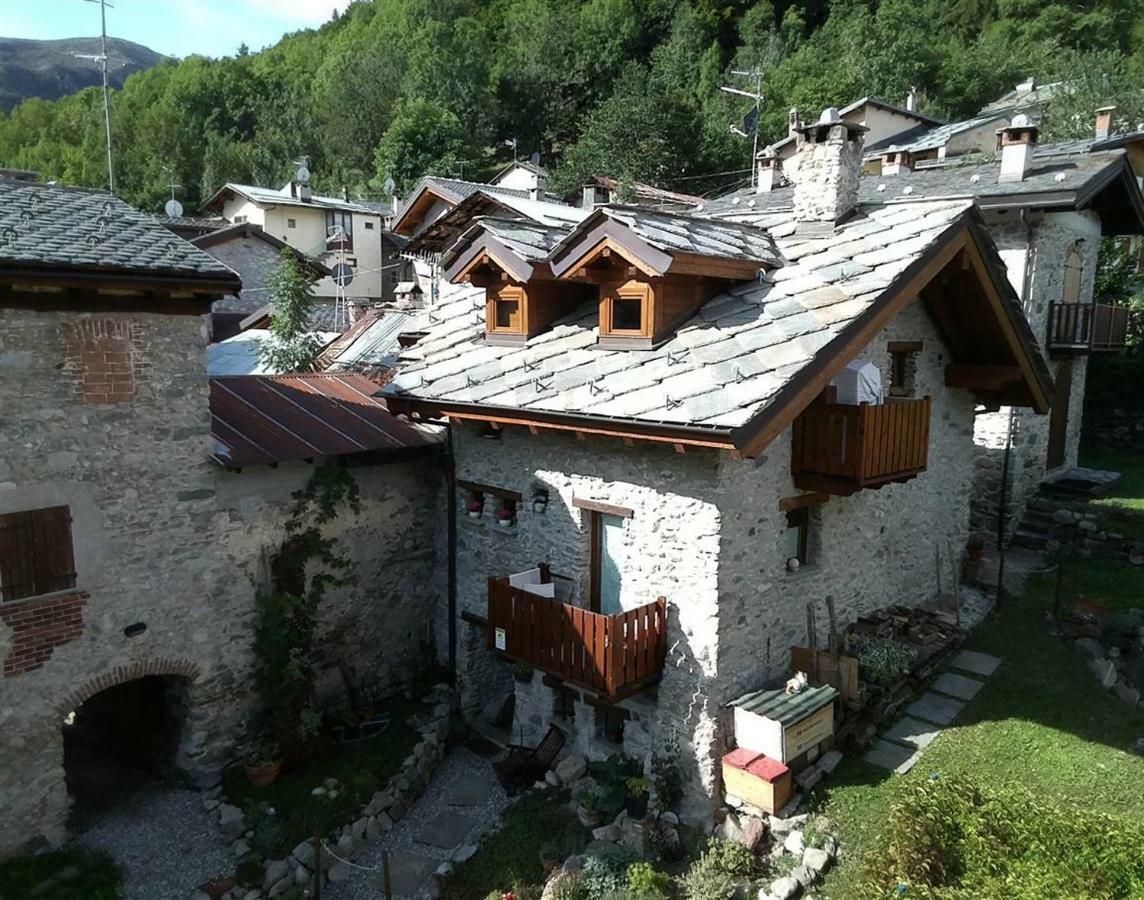 B&B L'Abric - Centro Storico Di Limonetto ลีโมเน เปียมอนเต ภายนอก รูปภาพ