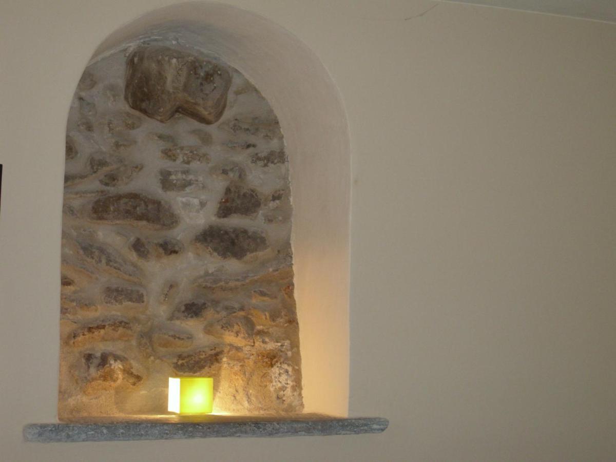 B&B L'Abric - Centro Storico Di Limonetto ลีโมเน เปียมอนเต ภายนอก รูปภาพ
